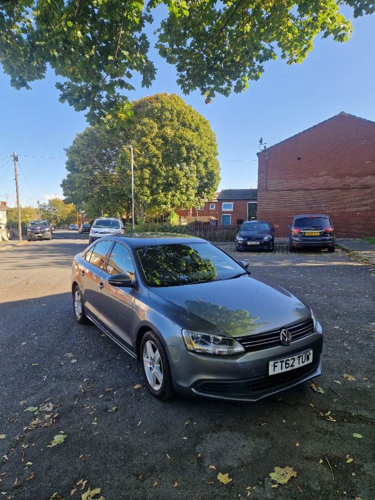 Volkswagen, JETTA, Saloon, 2013, Semi-Auto, 1598 (cc), 4 doors