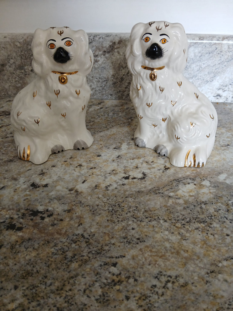 Pair Miniature Beswick Spaniel ornamental dogs.