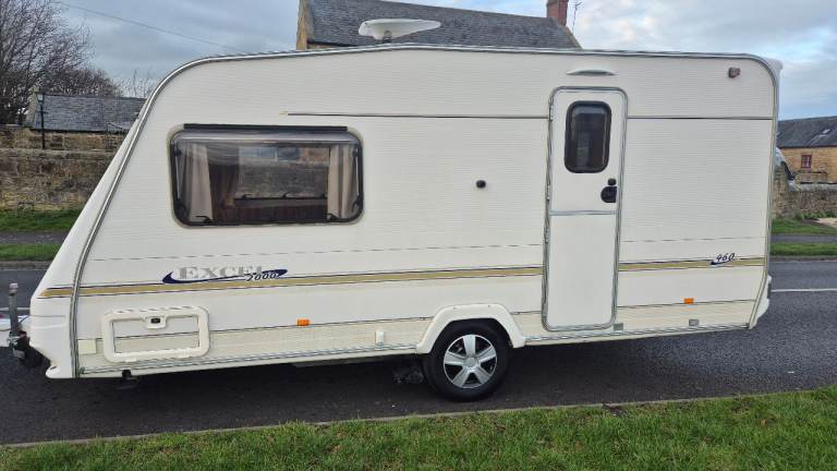 Sterling Excel 2000 460 2 Berth caravan with Motormover