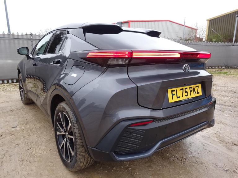 2025 75 REG TOYOTA C-HR DESIGN HEV HYBRID AUTO DAMAGED REPAIRABLE SALVAGE