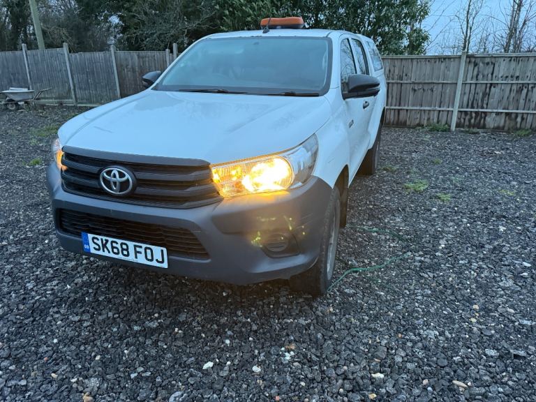 Toyota, HILUX, Pick Up, 2018, Manual, 2393 (cc)
