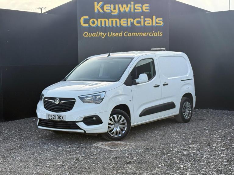  Vauxhall Combo 1.5 Turbo D 2000 Sportive L1 H1 Euro 6 4dr Diesel Manual