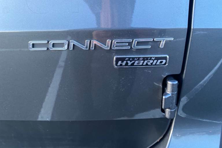 2025 Ford Transit Connect 661613 Van PETROL/ELECTRIC Automatic