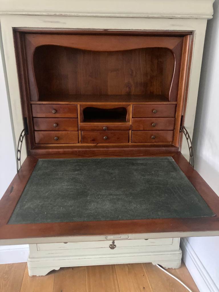 Bureau, desk, alcove storage, home office