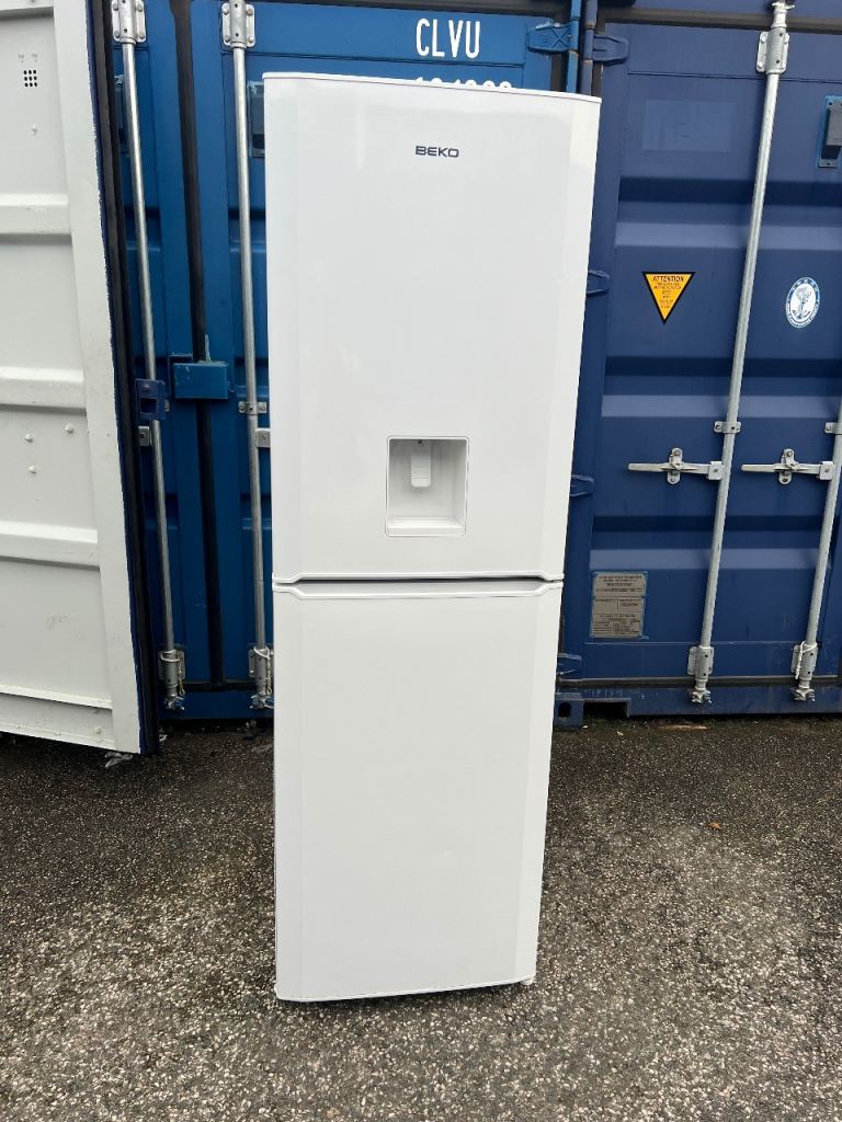 BEKO LARGE FRIDGE FREEZER FOR SALE