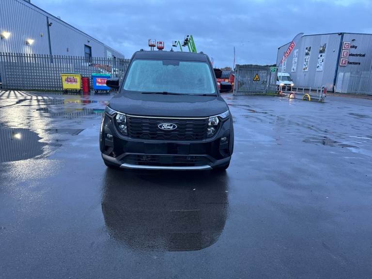 2025 Ford Transit Courier 2025.75 Transit Courier Active 1.5L EcoBlue 100 FWD 6 Speed Manual 3 Do...