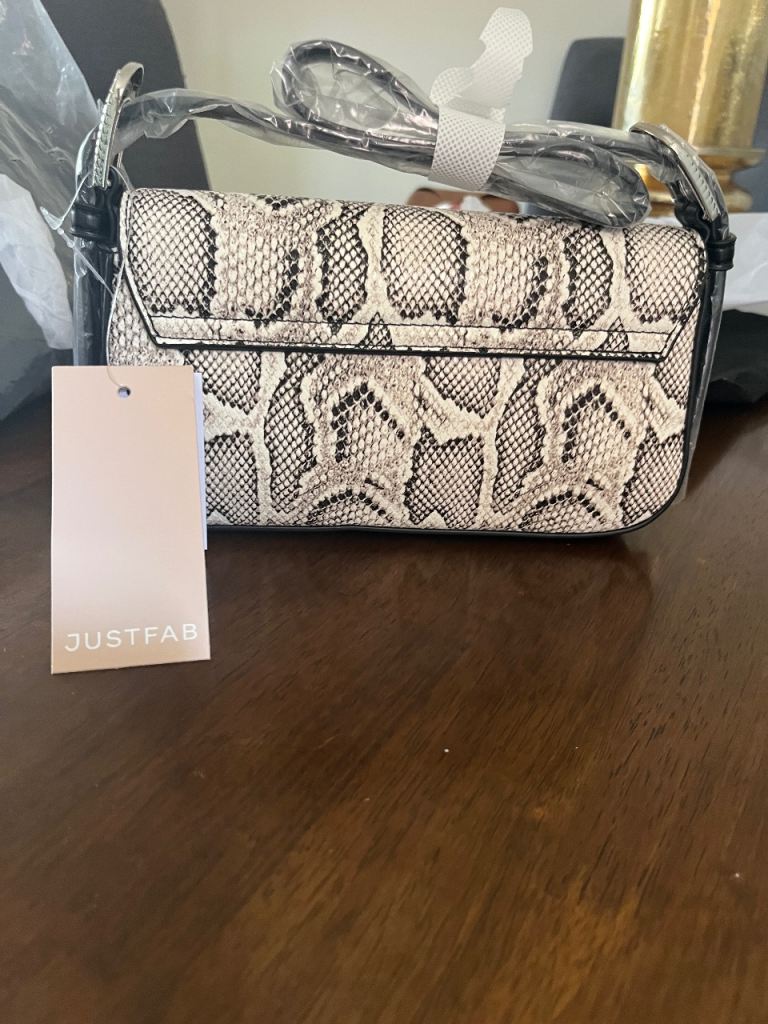 JUSTFAB Snake Print Shoulder Bag – New with Tags