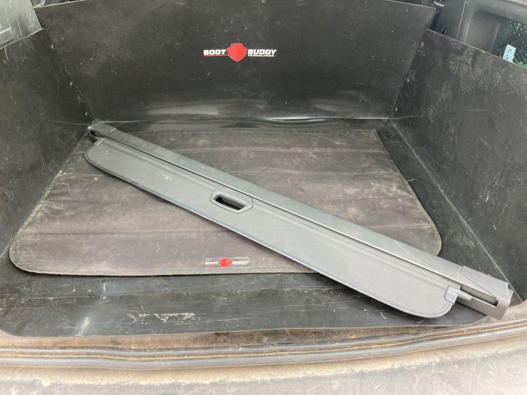 BMW X5 parcel shelf