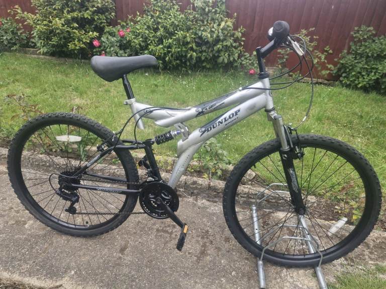 BOYS MENS GENTS ADULTS DUNLOP 26 INCH WHEELS 18 INCH FRAME 18 SPEED BIKE BICYCLE