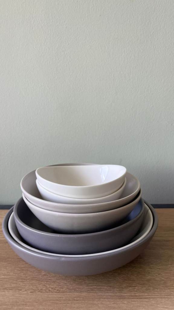 7-Piece Ceramic Dinnerware Set – Dishwasher Safe