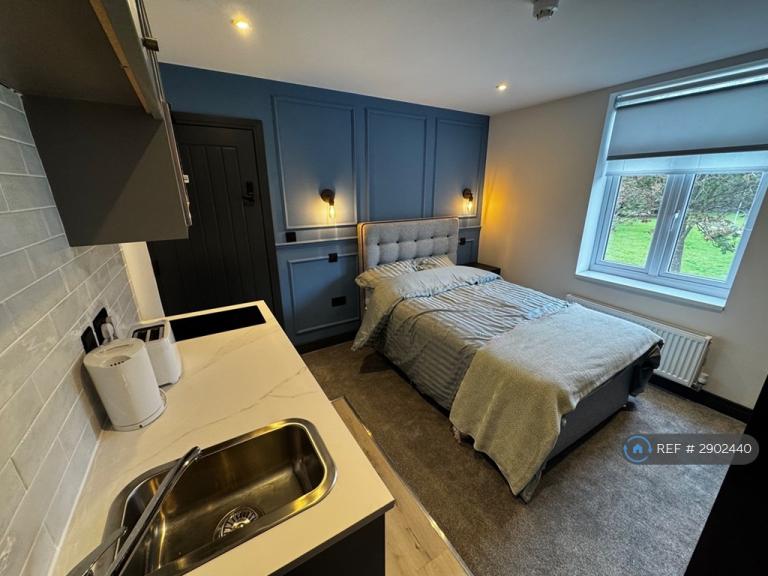 1 bedroom in Yeaman Street, Stoke-On-Trent, ST4 (#2902440)