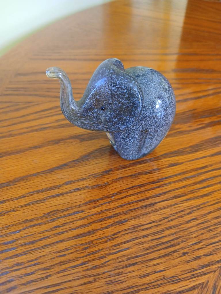 Langham glass elephant 