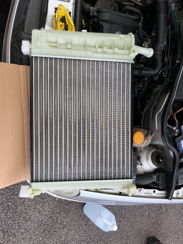 Brand new Fiat 500 radiator