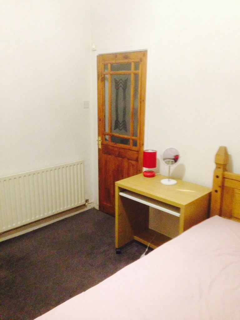 Room to rent 