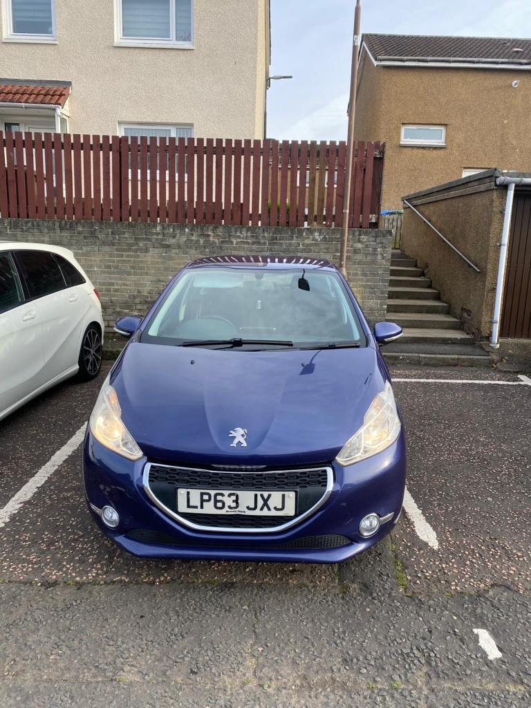 Peugeot, 208, Hatchback, 2014, Manual, 1199 (cc), 5 doors