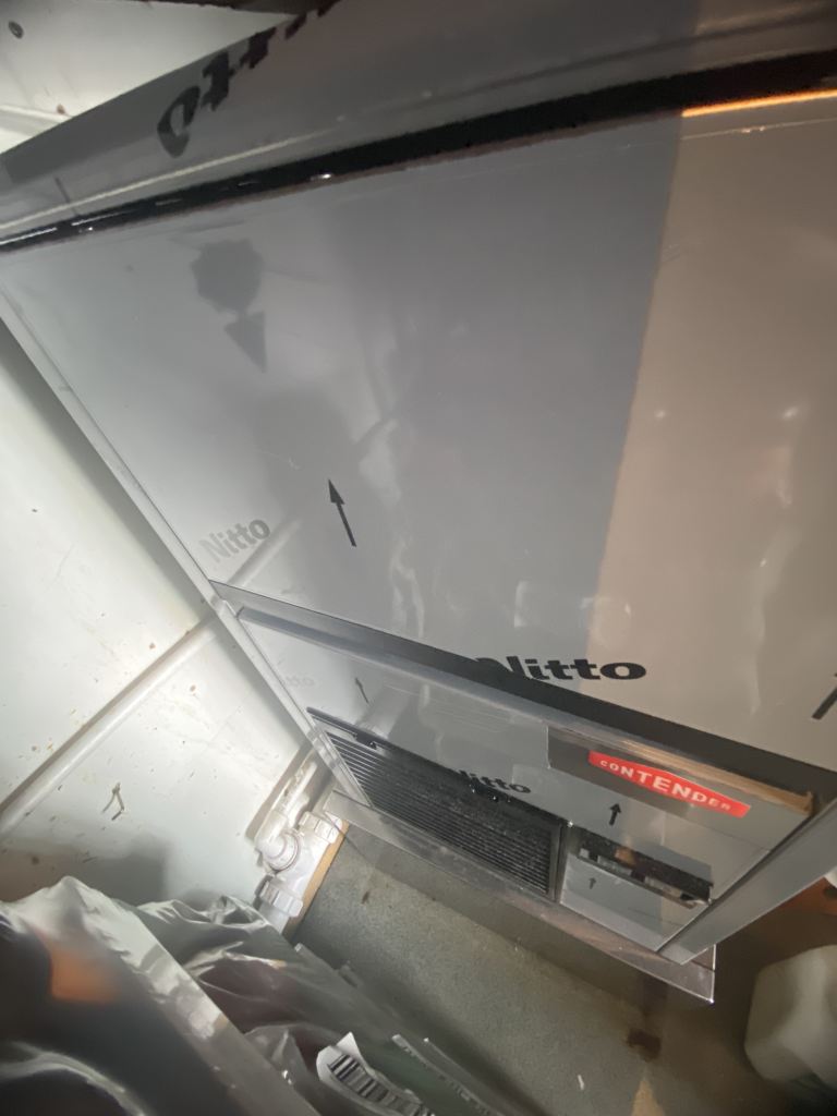 Commercial Ice maker