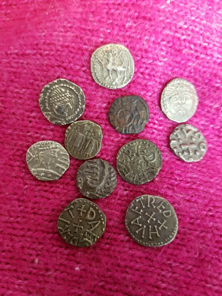 WANTED UK METAL DETECTOR FINDS. 