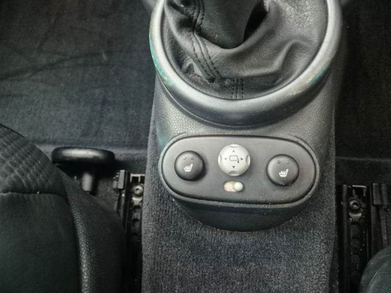 Mini, HATCHBACK, Hatchback, 2005, Manual, 1598 (cc), 3 doors