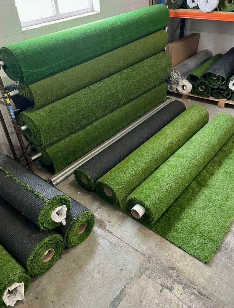 THICK PILE | £11.50/sqm | GRASS PREMIUM ARTIFICIAL 30mm ROLLS