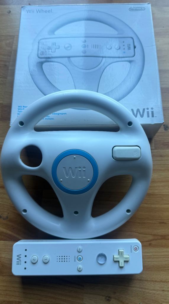 Wii steering wheel plus controller boxed