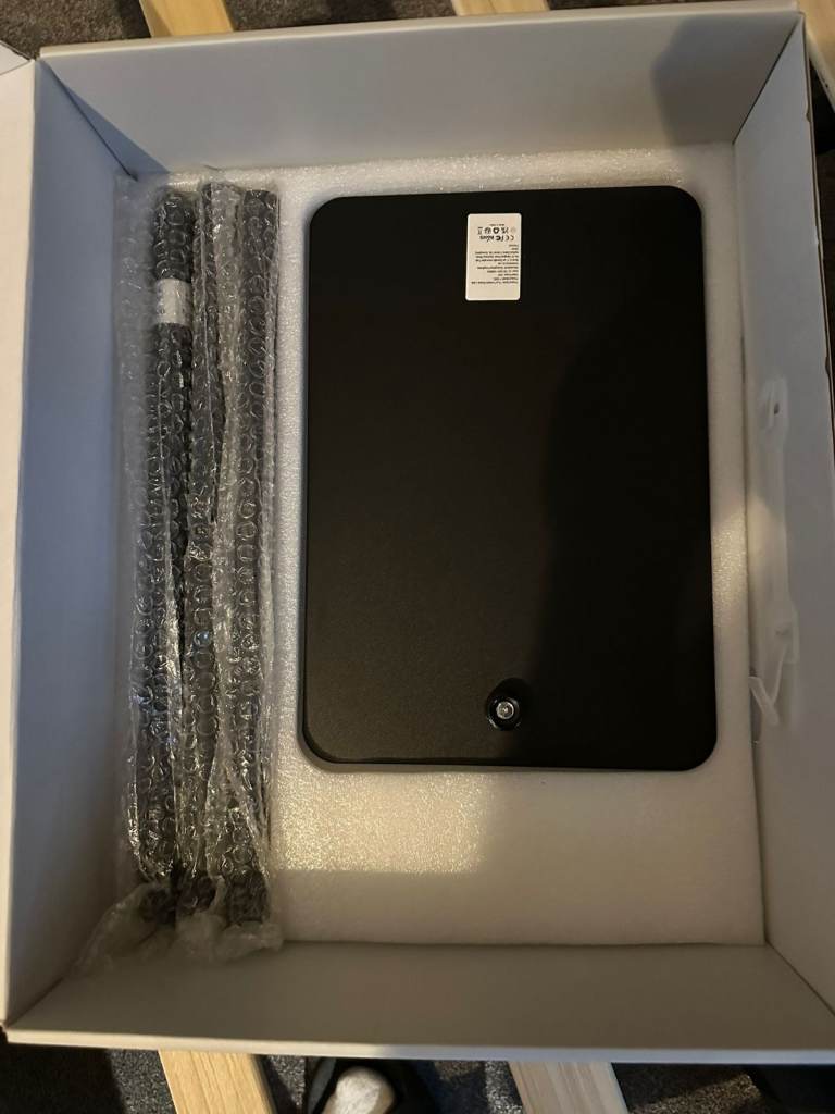 Brand new - Beauty Lamp Floor Standing