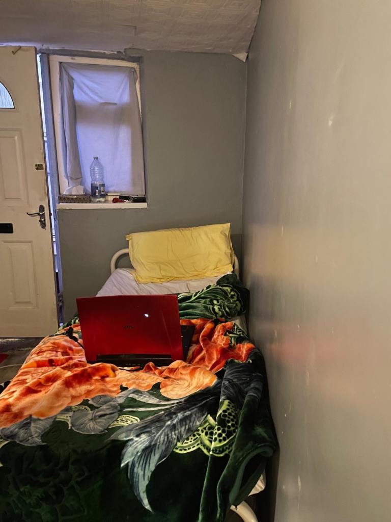 Detached single room ensuite