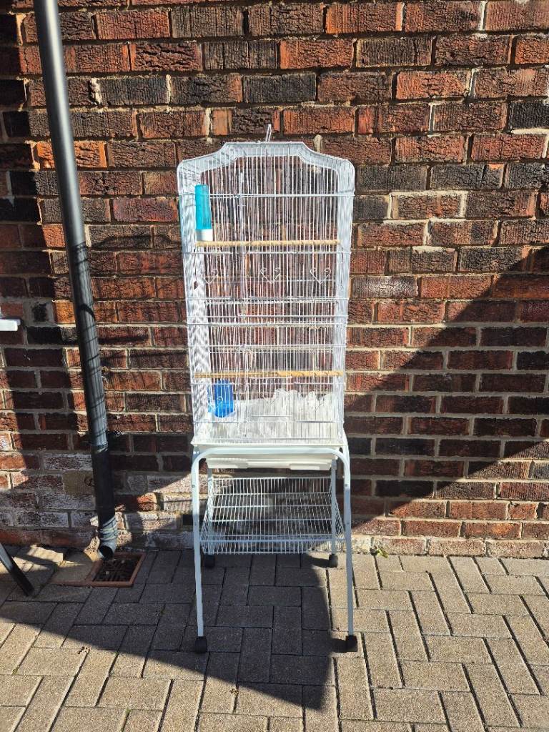 Bird cage 3ft tall and trolley stand 