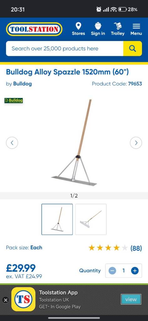 Garden earth concrete rake spazzle spreader