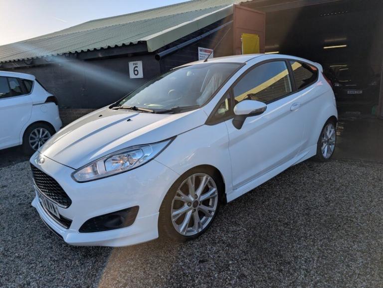Ford Fiesta ZETEC S ulez compliant, petrol, hpi clear 3 door, manual,