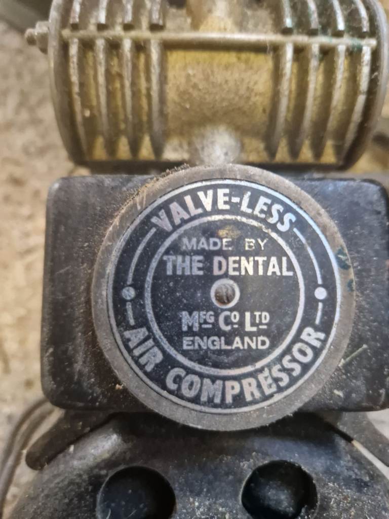 Rare vintage valveless air compressor by the Dental Company