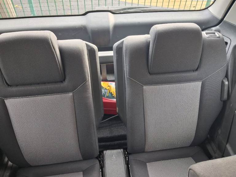 Vauxhall ZAFIRA 2013Manual 1.6