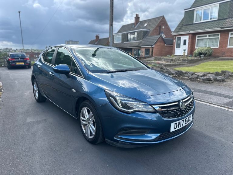 Vauxhall, ASTRA, Hatchback, 2017, Manual, 1598 (cc), 5 doors
