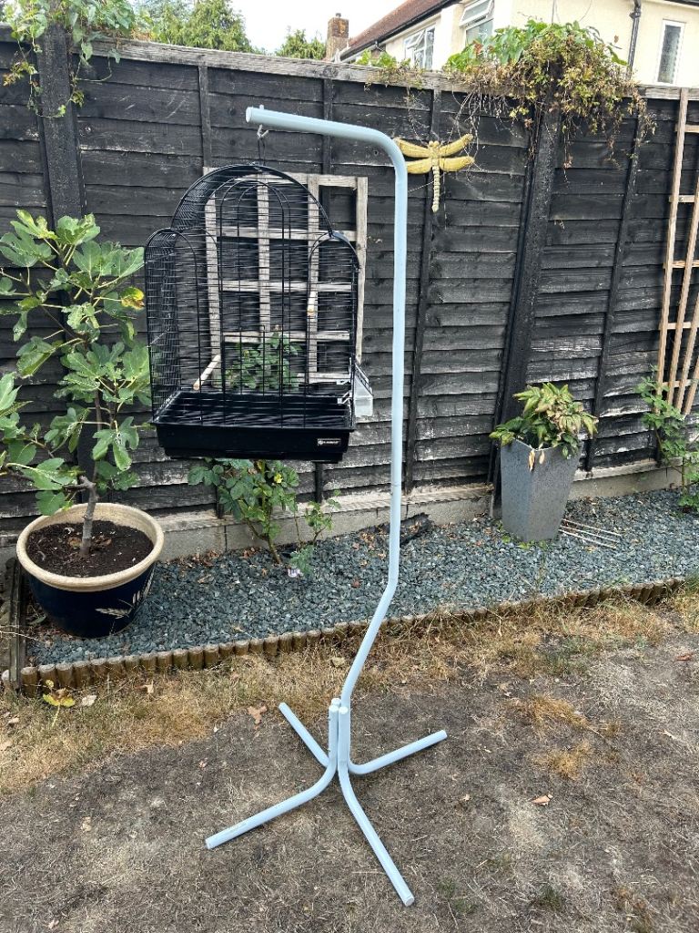Bird cage with stand 