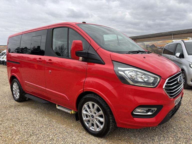 FORD TOURNEO CUSTOM WHEELCHAIR ACCESSIBLE VEHICLE WAV 2.0 310 EcoBlue Titanium