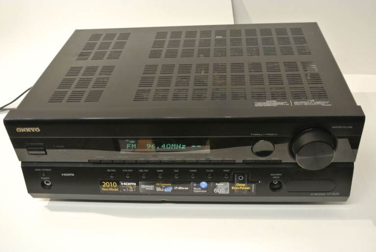 ONKYO AV Receviver HT-R538