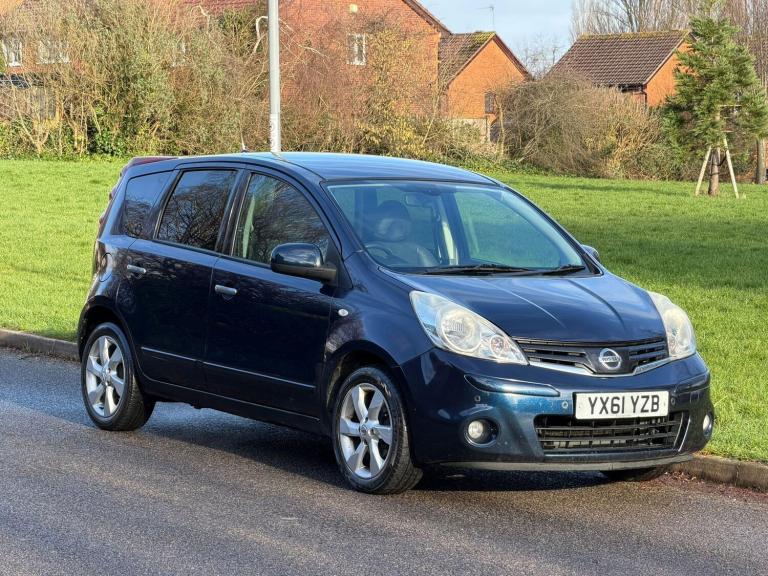 2011 Nissan Note 1.6 16V Tekna Auto Euro 5 5dr MPV Petrol Automatic