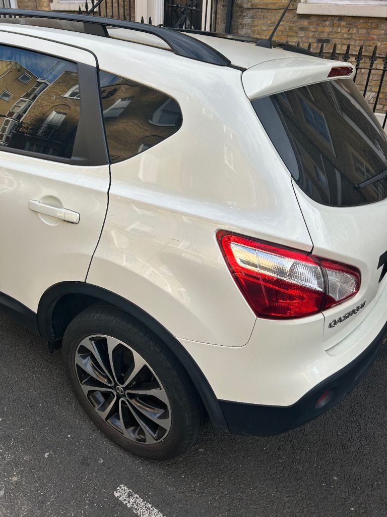 Nissan, QASHQAI, Hatchback, 2013, Manual, 1598 (cc), 5 doors