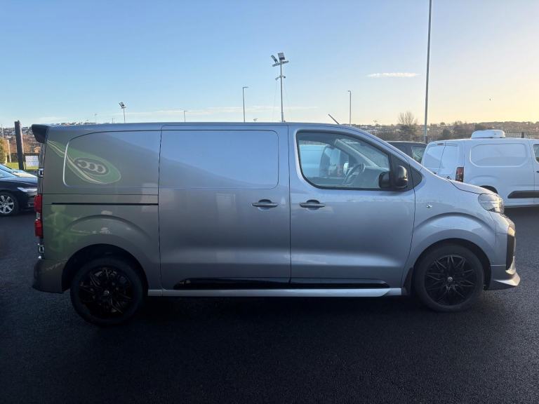 October 2025 Vauxhall Vivaro 2.0 Turbo D GS (180) SWB Automatic