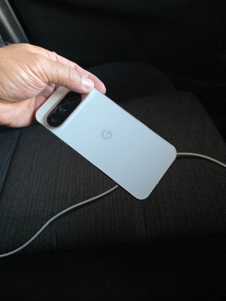 Google 9 pro xl white 128 gb as new in box 