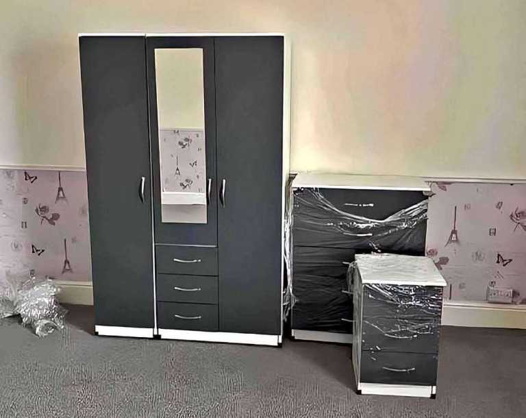 image for Brand New 2 To 10 Doors Wardrobe Available in Stock