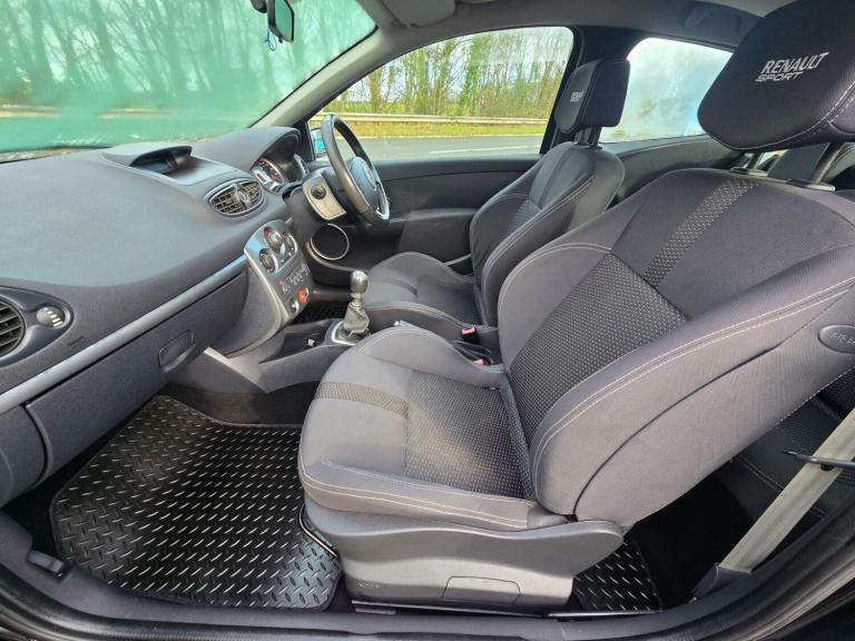 2008 Renault Clio 2.0 16V Renaultsport 197 3dr HATCHBACK PETROL Manual