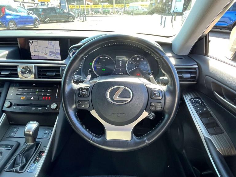 2018 Lexus IS 300h Advance 4dr CVT Auto SALOON PETROL/ELECTRIC Automatic