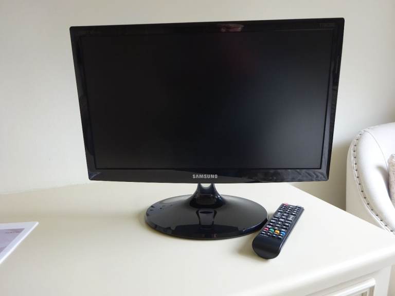 Samsung 20" tv/monitor