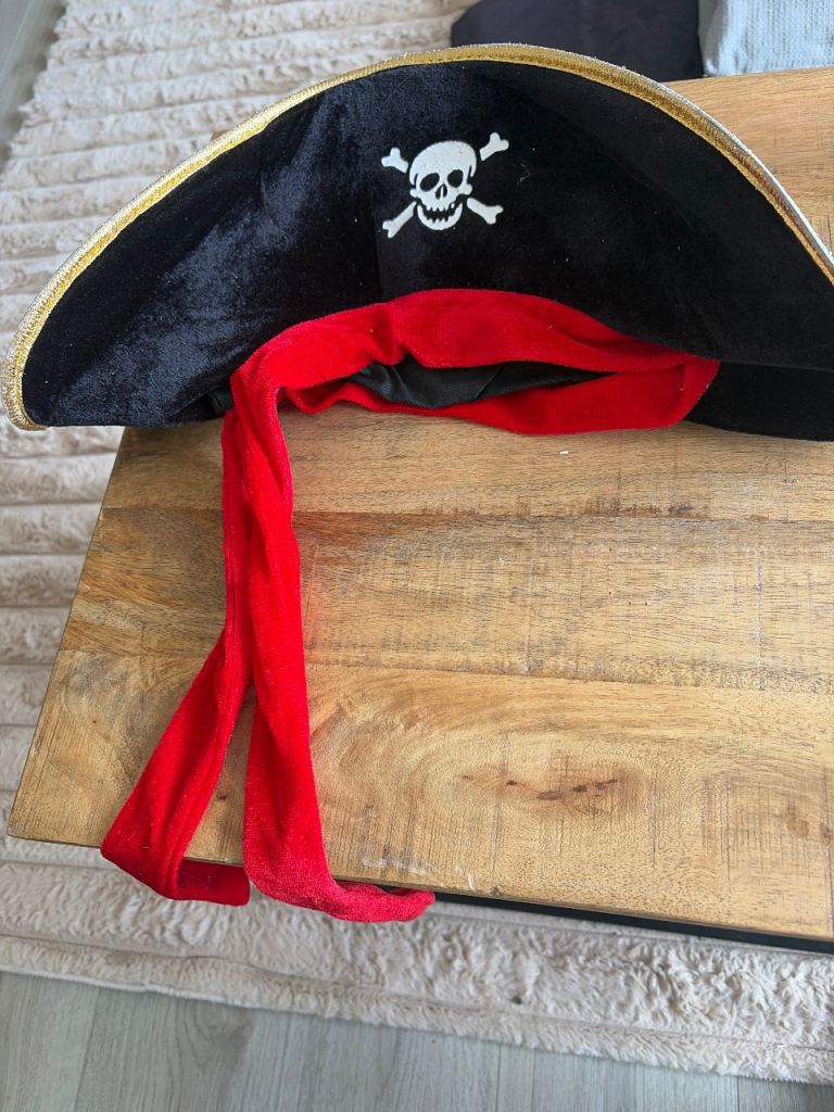 Pirate Hat with Skull and Crossbones – Good Condition