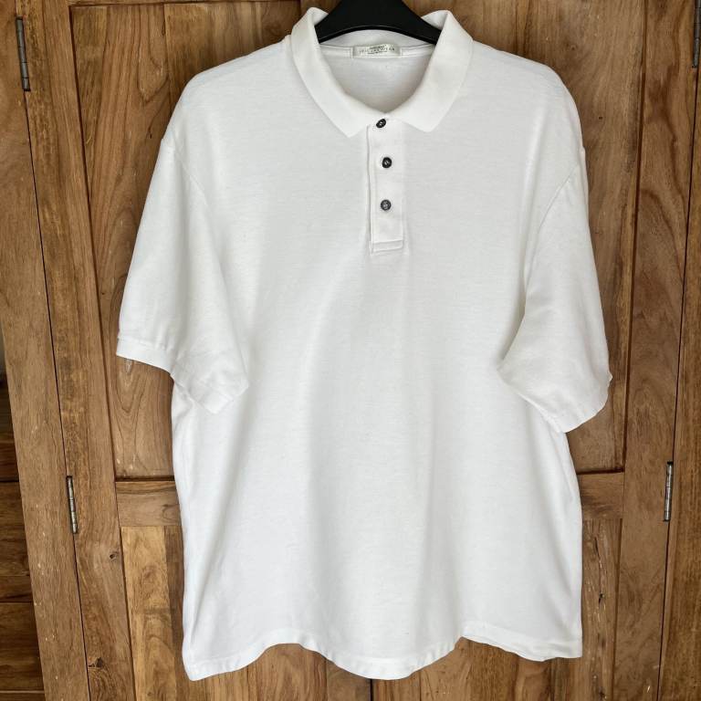 M&S Leisurewear men's XL white 100% cotton polo shirt. 44-46”/112-117cm chest. Can post.