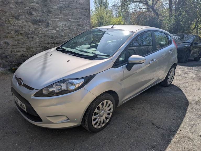Ford, FIESTA, Hatchback, 2012, Manual, 1242 (cc), 5 doors