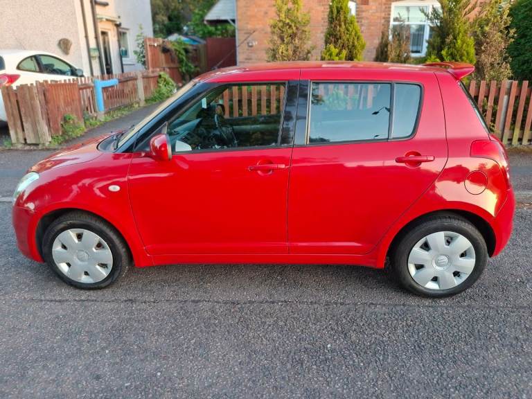 Suzuki, SWIFT, Hatchback, 2010, Manual, 1328 (cc), 5 doors