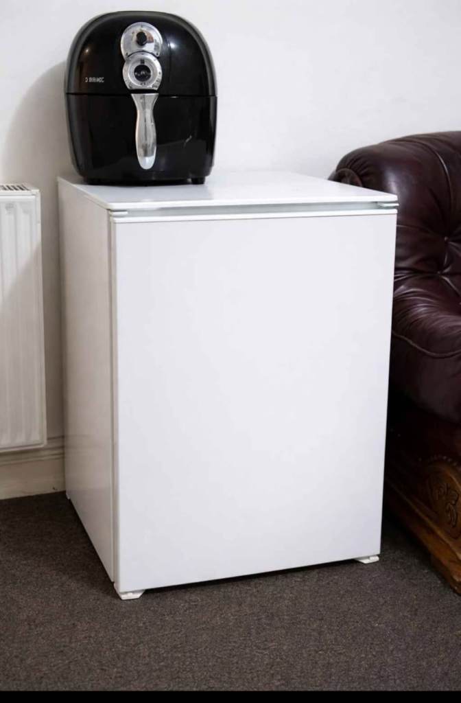 Undercounter fridge