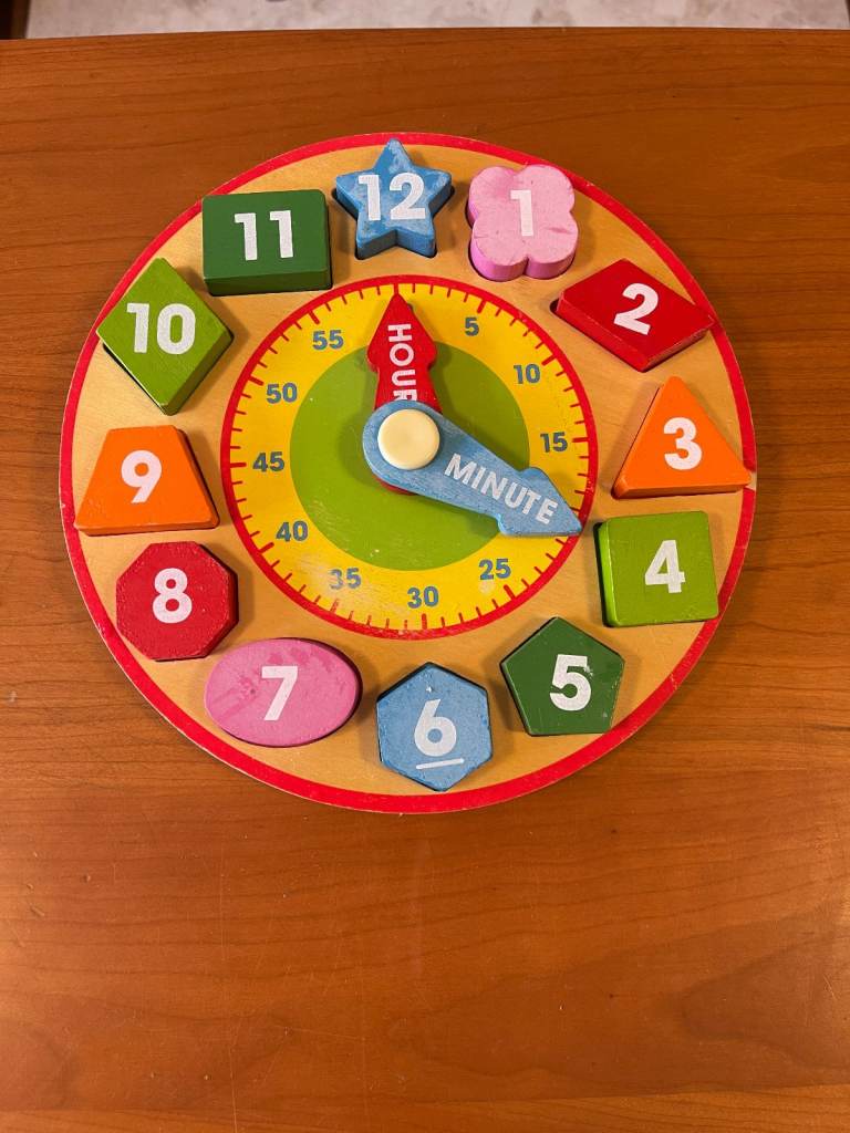 Shape Sorter,Wooden Clock Kids' Toy,Melissa and Doug,Time telling,Geometry,colours,matching