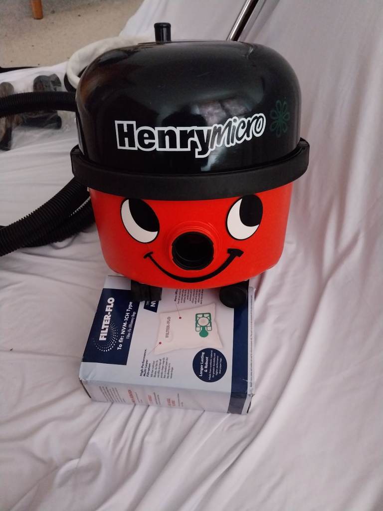 Henry hoover  serviced.